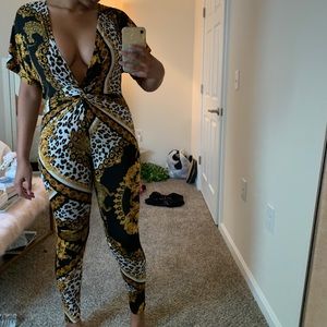 Fashion Nova Jumpsuit M